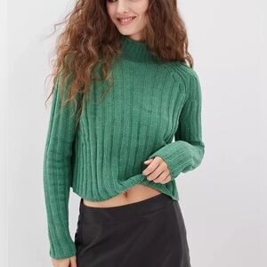 AE Green Snowsoft Mock Neck Sweater
